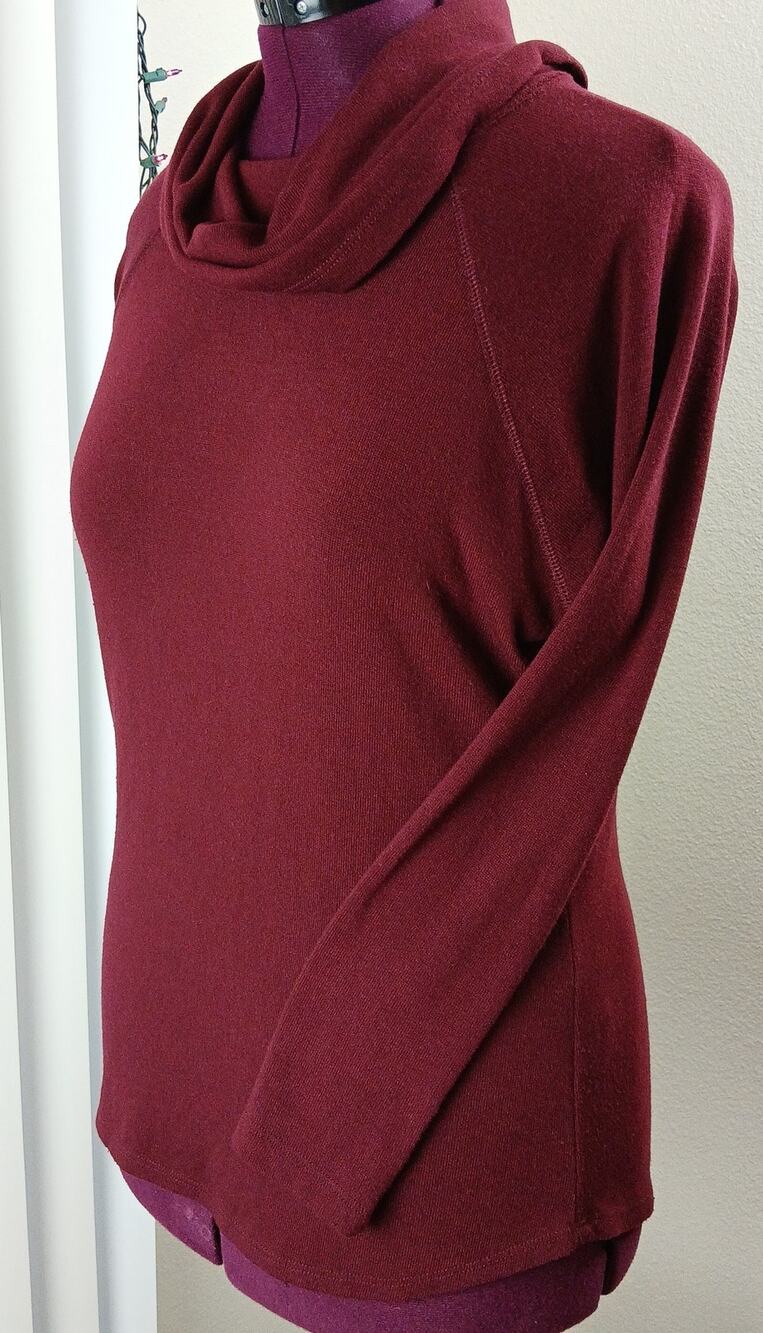 Karen Kane Burgundy Cowl Neck Sweater M red funnel stretch knit repaired tunic